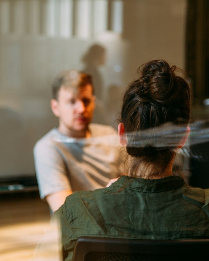 A Scadea consultant in a working conversation with a client